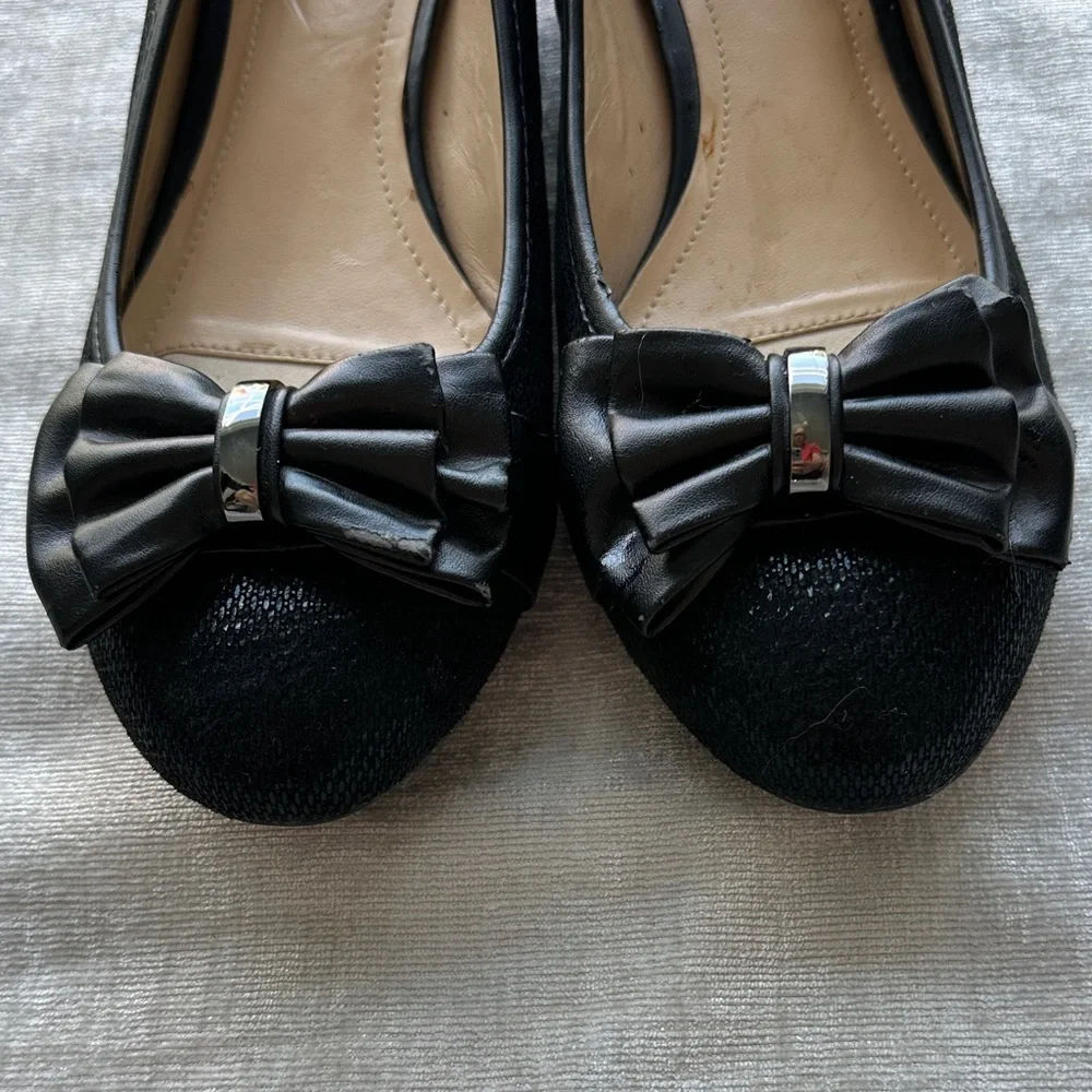 Alex Marie Black Flats with Bow Detail (8.5)
